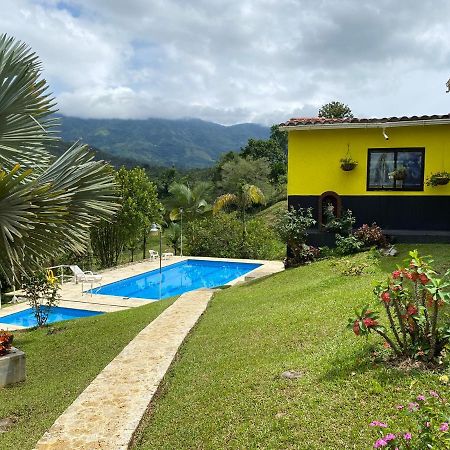 Hotel Alojamiento Campestre. San Carlos, Antioquia. Exterior foto